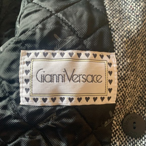 Gianni Versace - Picture 3 of 5